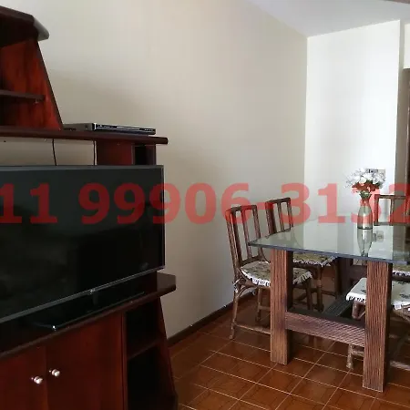 Pitangueiras Bárbaro 2 garagens Réveillon Disponível !-2